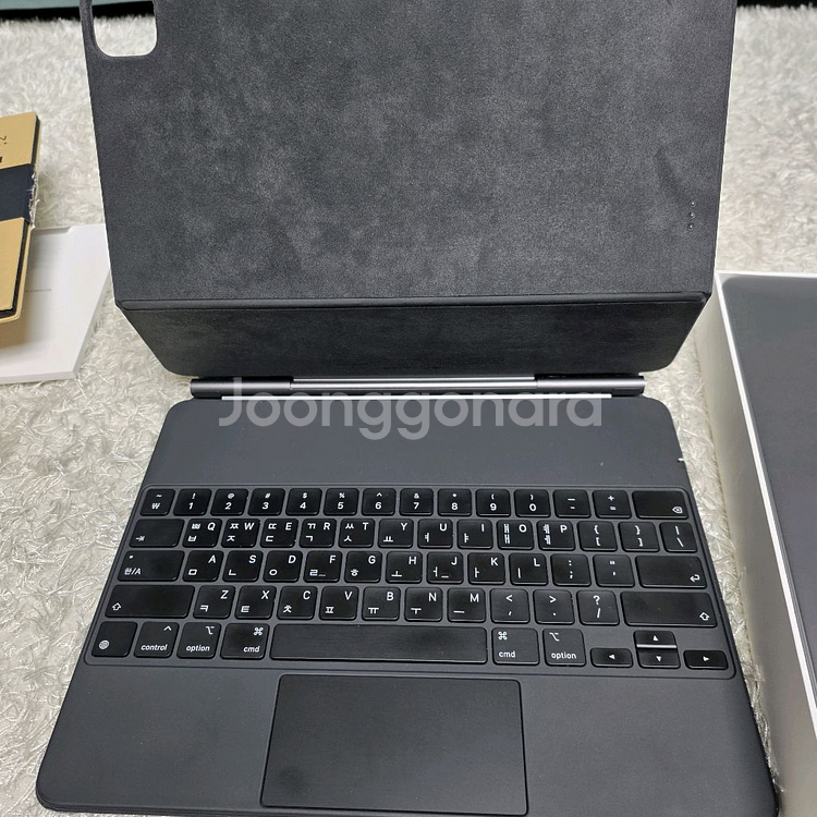 아이패드 프로 12.9 5세대셀룰러 256기가,매직 키보드(애플 정품)--6