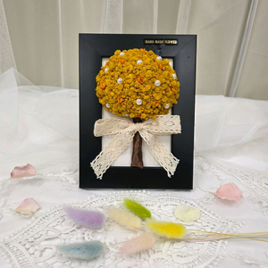 프리저브드 노란 안개꽃 액자