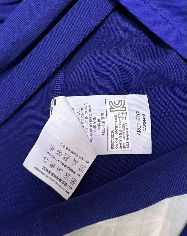 아크테릭스 페이즈 AR 짚 넥 LS 여성 S사이즈--6