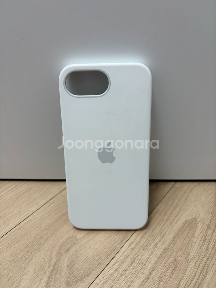 애플 정품 실리콘 케이스 아이폰16e--0