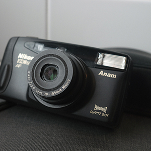 [중고나래앱 안전거래]니콘 ZOOM 500AF 팝니다