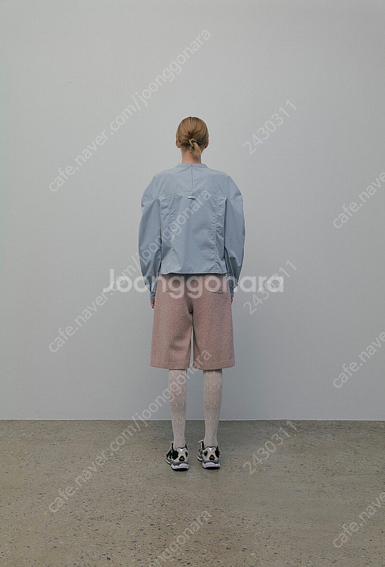 오버듀플레어 클래식 벌룬 블라우스 페일 블루 컬러 cl--5