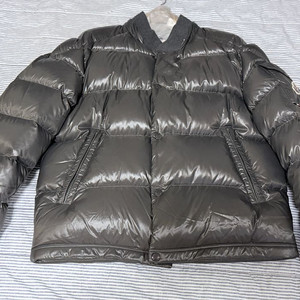 몽클레어 말자셋 maljasset 패딩 1 사이즈 그레이 1A00006 5963V 921 새제품 정품