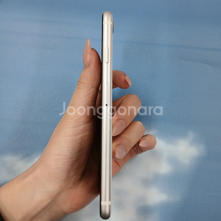 아이폰SE2 64기가 공기계 중고폰 알뜰폰 학생폰 세컨폰 저가폰 택배가능--3