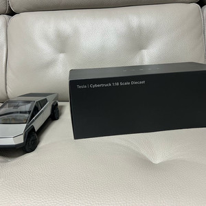 (테슬라 공홈) 테슬라 사이버트럭 다이캐스트