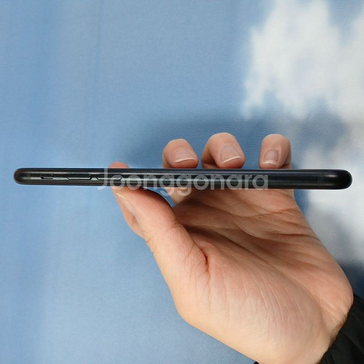 아이폰SE3 64기가 미드나이트 공기계 알뜰폰 대량구매 학생폰 세컨폰--2