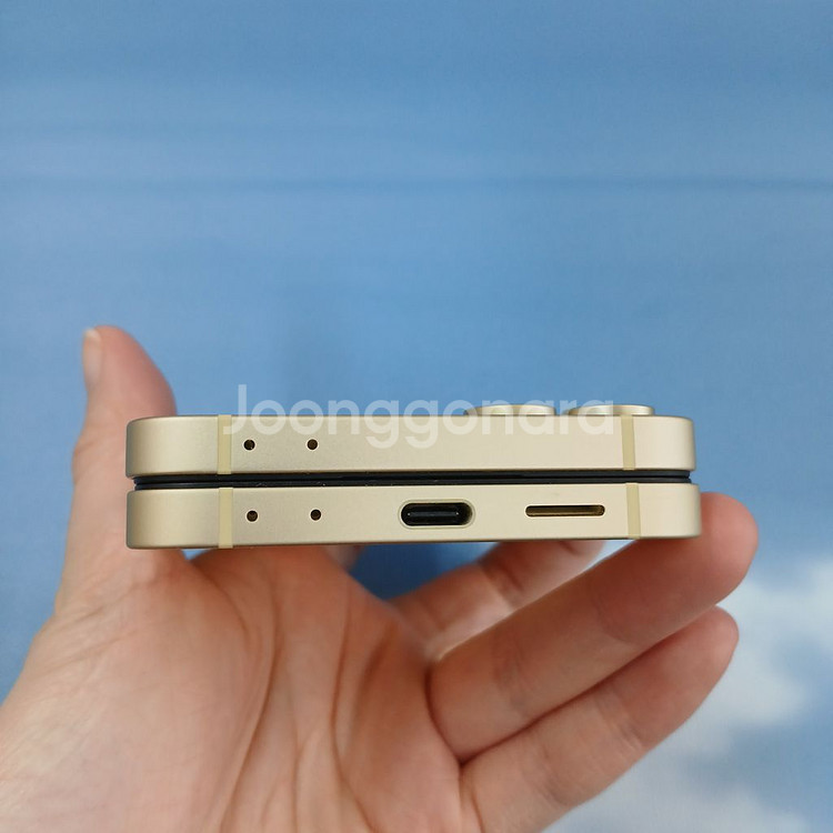 상태깨끗 갤럭시Z플립6 256기가 공기계 중고폰 업무폰 효도폰 퀵가능--4