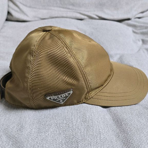 프라다 리나일론 볼캡 M