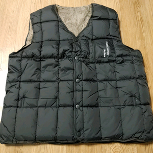 융털조끼(사이즈105남녀공용검정블랙)