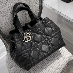 디올 뚜주흐 미디움