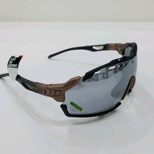 루디프로젝트 컷라인 브론즈 페이드_블랙 /레이저 블랙