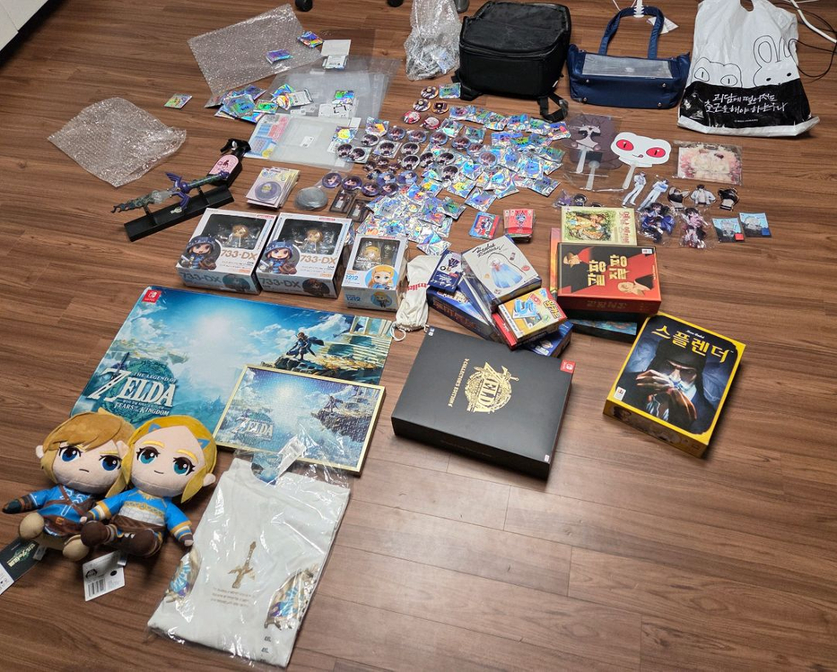 닌텐도 스위치 게임 / 젤다 / 포켓몬스터 / 할로우나이트 / 하데스 / 아미보 / 퇴마록 / 보드게임 / 동인지--1
