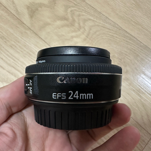 캐논 EF-S 24mm F2.8 STM 렌즈