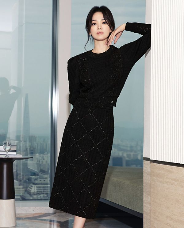 21년 미샤 MICHAA 송혜교 니트 퍼프 글리터 자가드 자카드 체크 진주 펀칭 아일렛--1