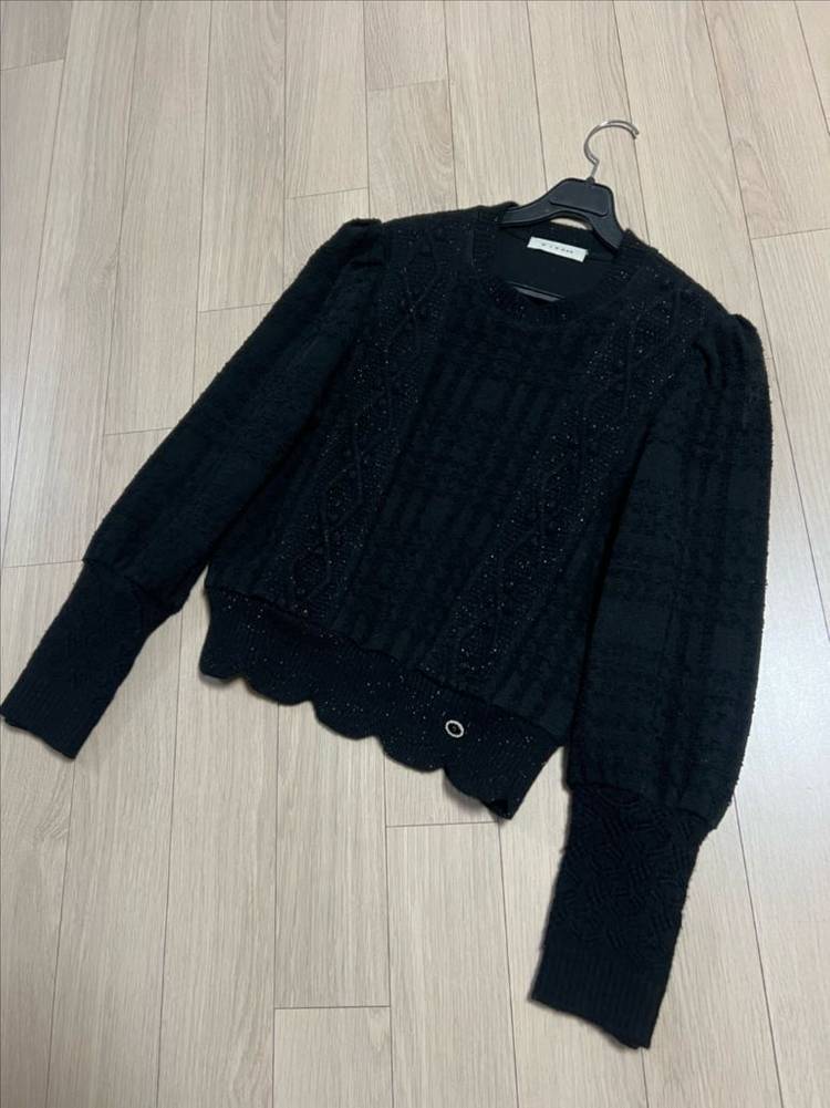 21년 미샤 MICHAA 송혜교 니트 퍼프 글리터 자가드 자카드 체크 진주 펀칭 아일렛--2