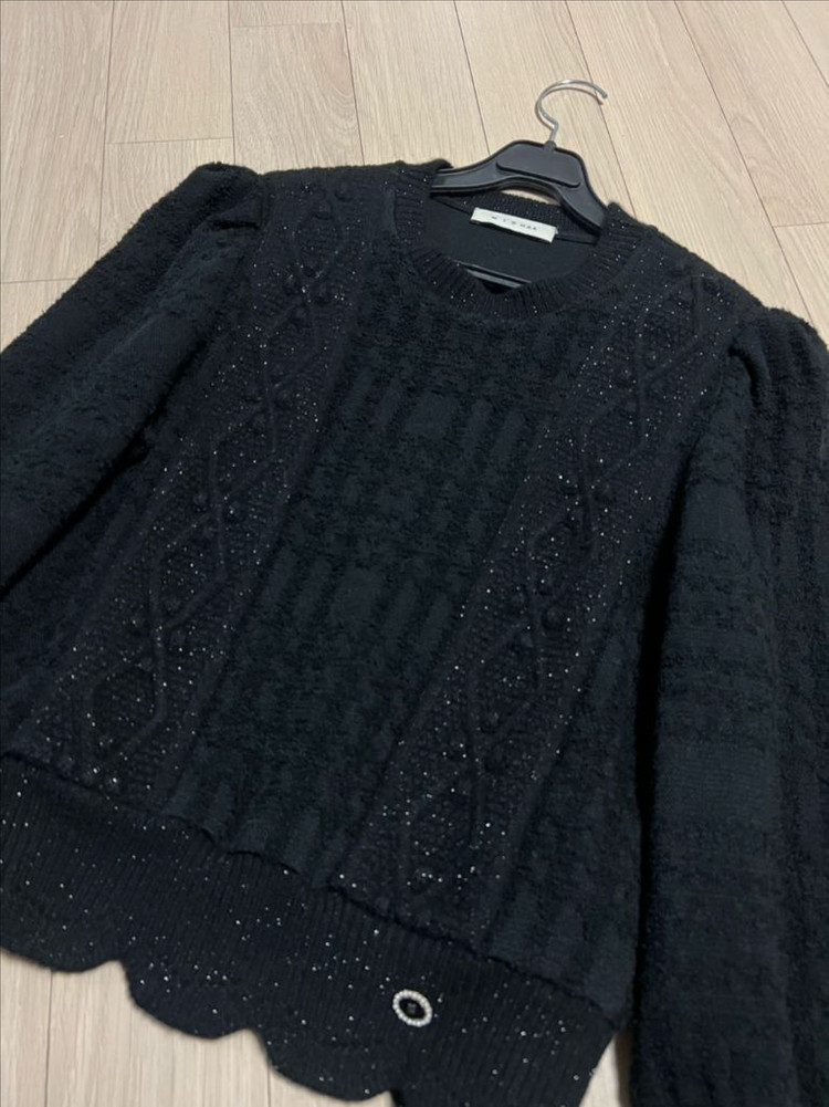 21년 미샤 MICHAA 송혜교 니트 퍼프 글리터 자가드 자카드 체크 진주 펀칭 아일렛--5