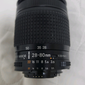 니콘 AF NIKKOR 28-80mm f/3.5-4.5 렌즈