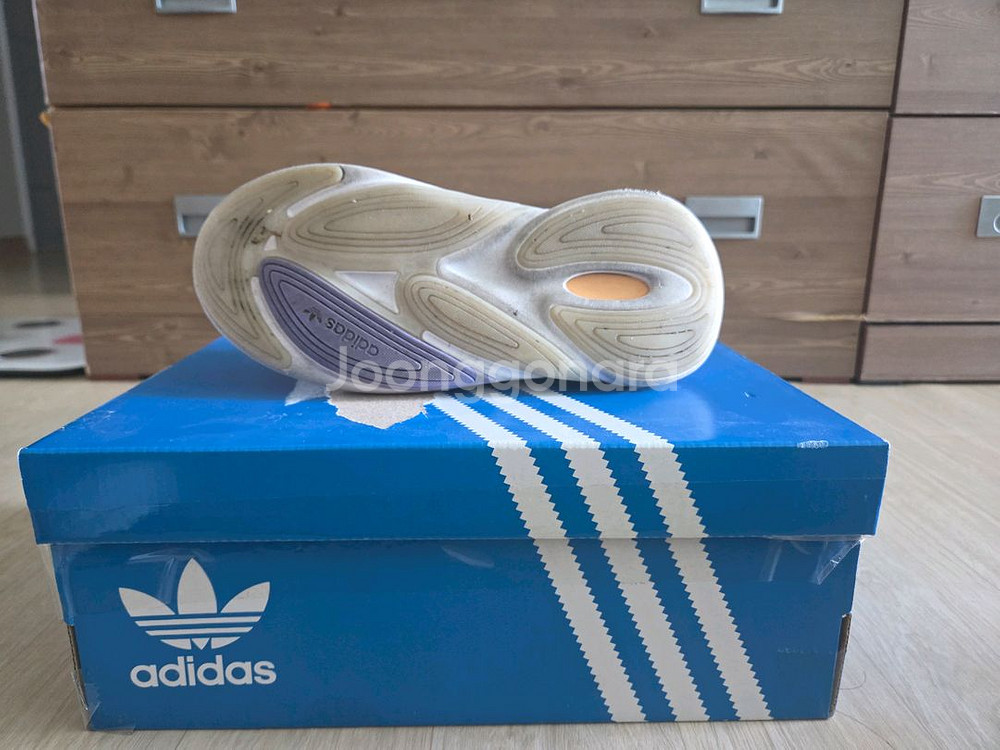 아디다스 오젤리아 샌들--3