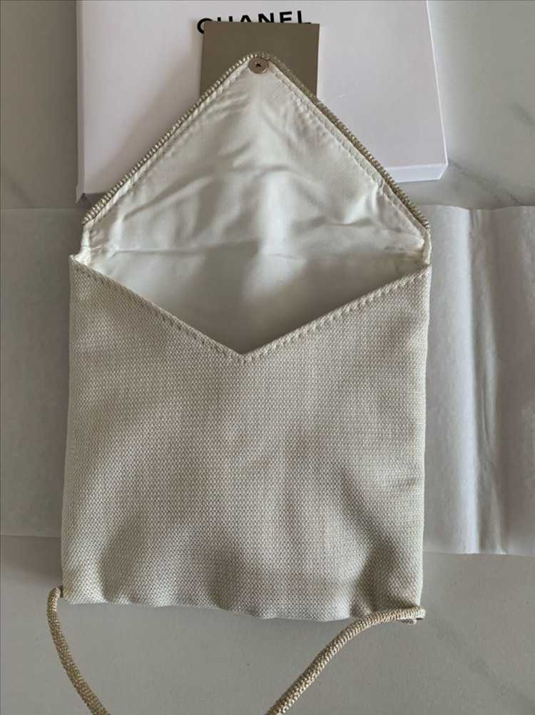 샤넬 가브리엘 파우치--1