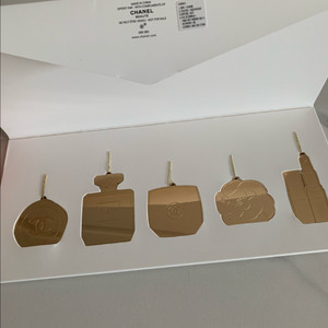 샤넬 골드 오너먼트 5종 세트 + 1종