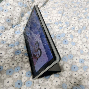 태블릿 + 스탠드 거치대+블루투스 스피커