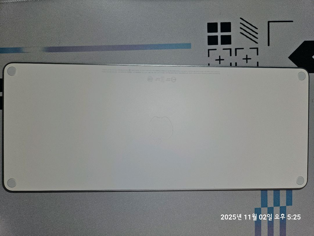 애플 무선 마우스 + 키보드 세트--3