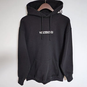 [XS] 베트멍 블랙 바코드 로고 오버핏 후드티셔츠 SS20TR311 이미지