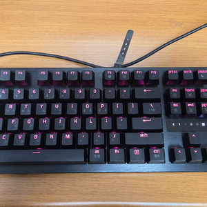 레이저 헌츠맨 V3 프로 게이밍 키보드