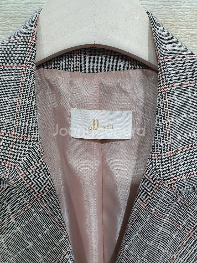 지고트 정품 새것수준 체크 더블 가을 롱코트 ~55--4