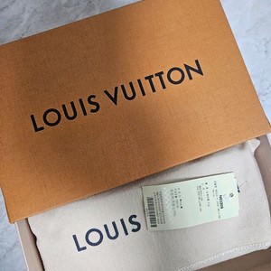 [정품/새상품]루이비통 다미에 사라월릿 지갑