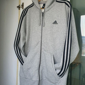 아디다스 기모 후드집업 에센셜3S 그레이 라지L 팝니다