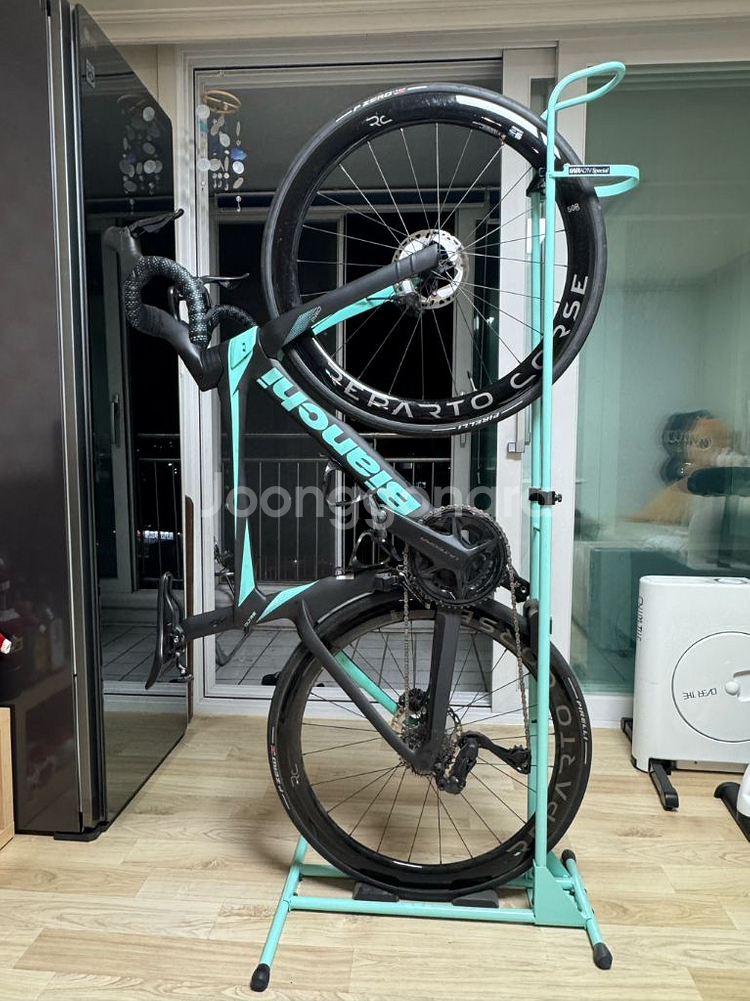 비앙키 올트레 pro 기함급 풀카본 판매합니다(사이즈50)--1