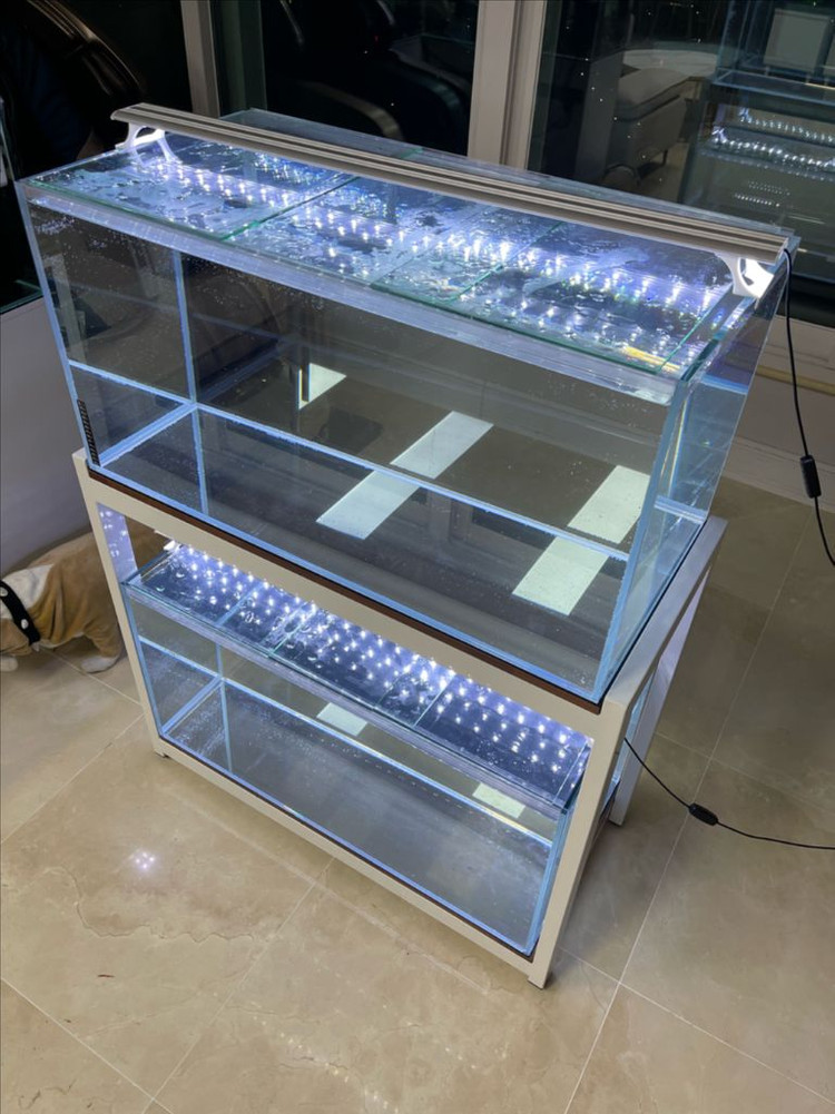 (경기 북부) 아쿠아가든 3자 광폭 수조 90x45x45 10T 축양장 어항 뚜껑 세트 A급 판매--8