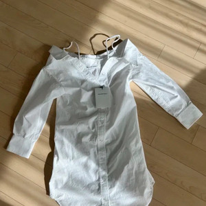 알렉산더왕 화이트 오프숄더 셔츠 원피스