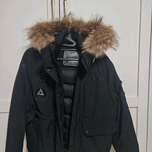 디스커버리 밀포드 구스패딩 90사이즈