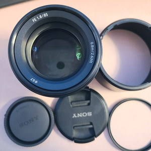소니 85.8 인물 렌즈 입문 망원 영상 여행 만능85mm f1.8 sel85f18