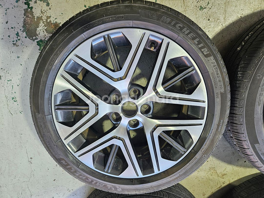 $$중고 그랜저 GN7 19인치 휠타이어 판매 19인치 순정 휠타이어 세트--4