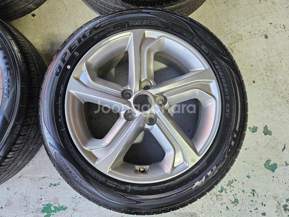 $$ 중고 쏘나타 뉴아리즈 17인치 휠타이어--3