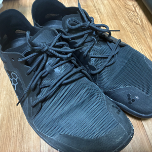 비보베어풋 프리머스 라이트3 (41사이즈)