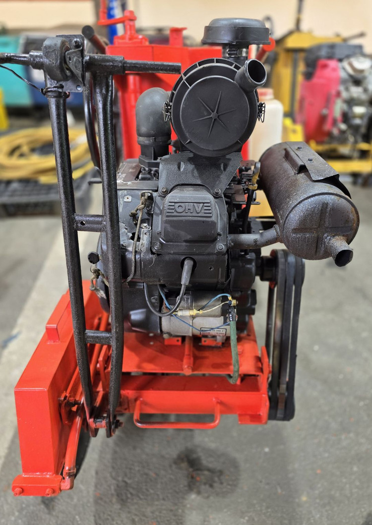 코알라(KOHLER) 27마력 도로컷팅기 / 도로절단기 / 콘크리트절단기 / 캇타기 / 커팅기 이미지