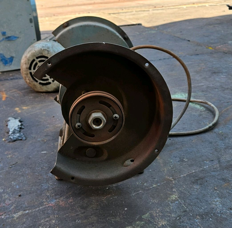 3상 탁상용 전기그라인더 판매(01093630906) 이미지