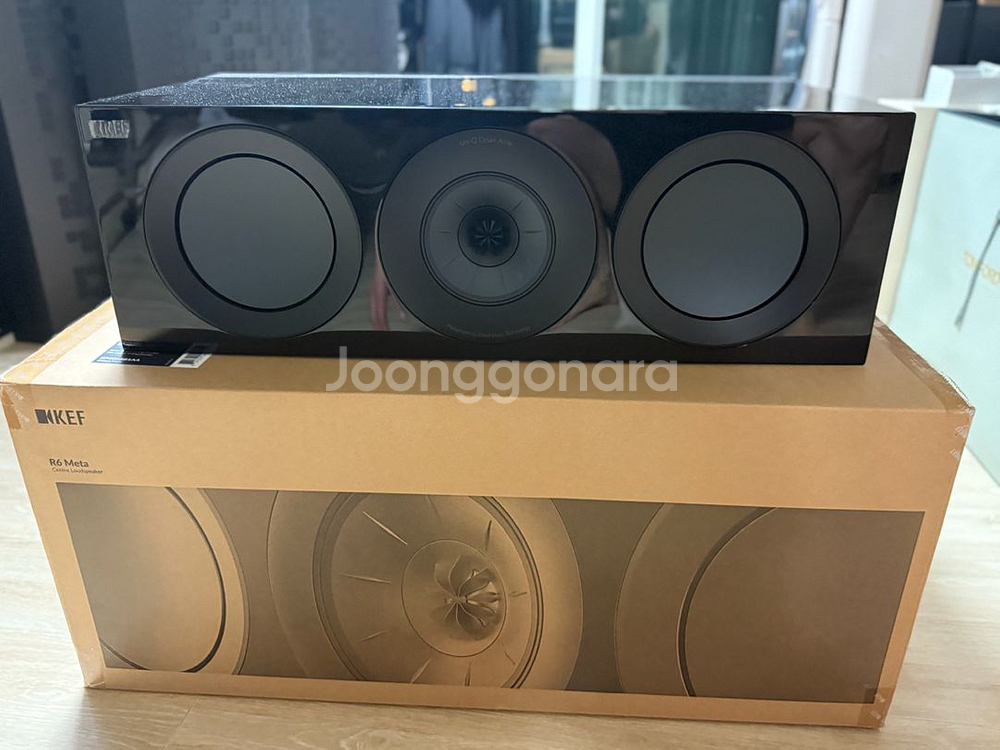 KEF R6 META 센터스피커 판매합니다.--1