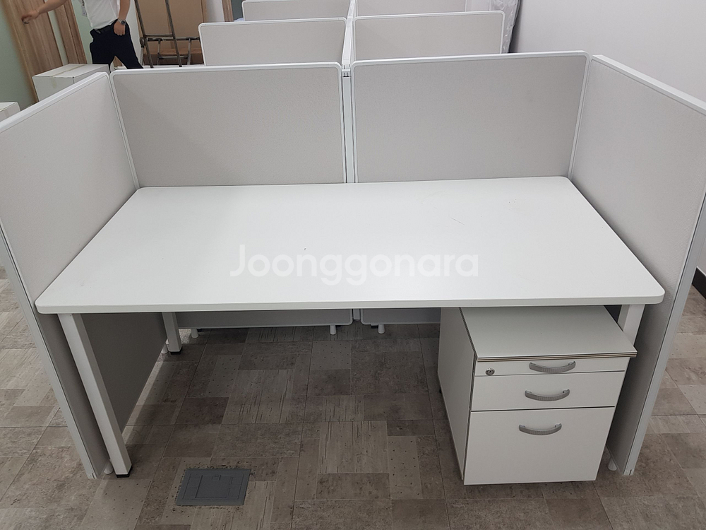 [판매] (새상품) YH-라온책상을 최저가판매합니다.--1