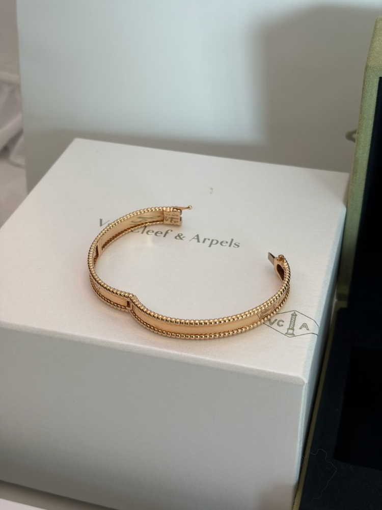 반클리프 빼를리 시그니처 브레이슬릿 로골16사이즈(백화점구매영수증+인보이스포함)--7