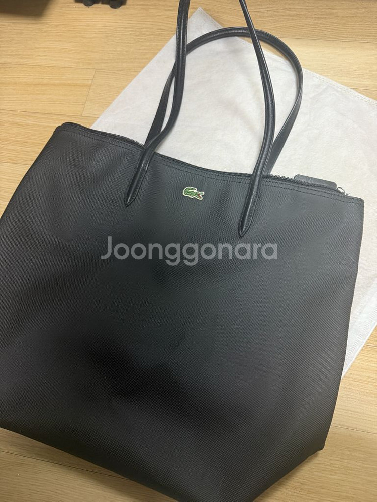 라코스테 숄더백--0