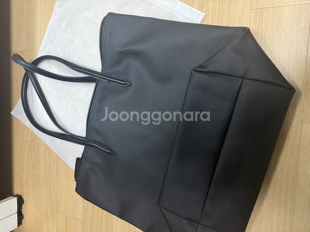 라코스테 숄더백--1