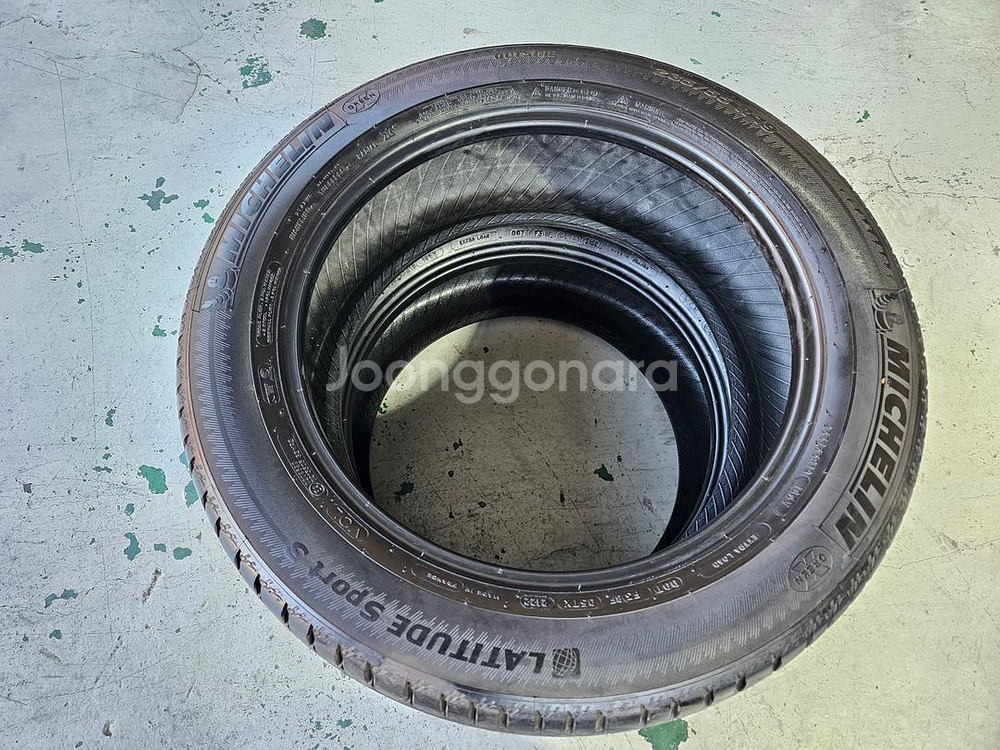 $$ 중고타이어미쉐린 래티튜드 스포츠3 295/35R19 타이어--0