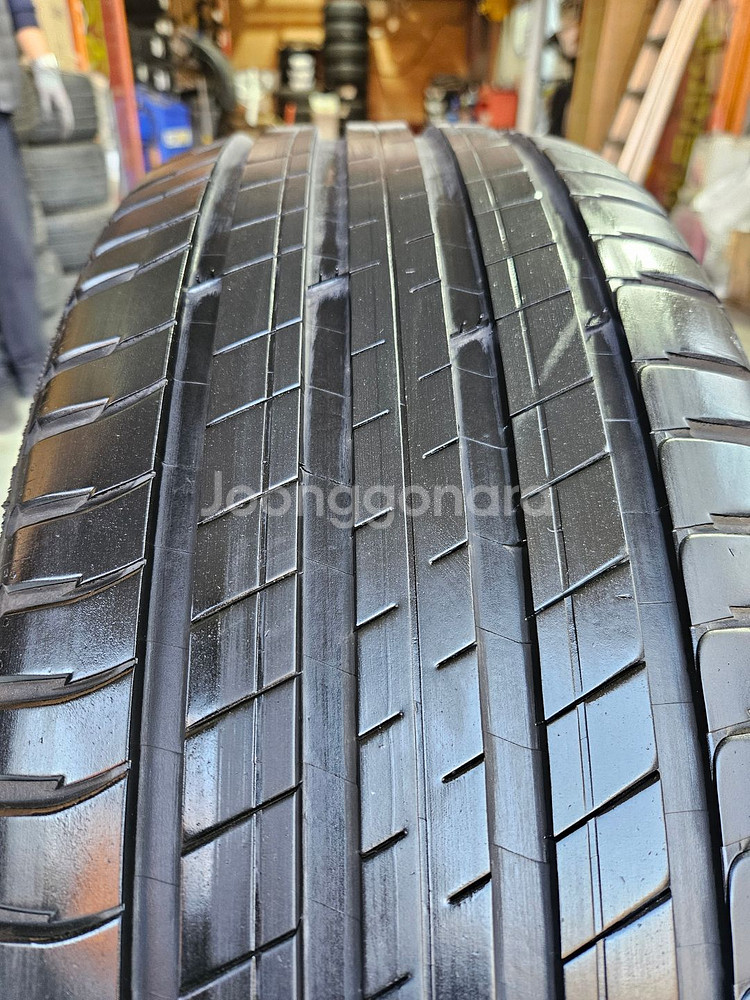 $$ 중고타이어미쉐린 래티튜드 스포츠3 295/35R19 타이어--5
