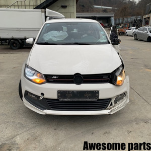 폭스바겐 폴로 CAY 1.6 디젤 2013년식 AD204206 82,216Km 분해 판매합니다