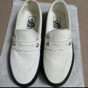 반스 스케이트 스웨이드 스터드 로퍼 아이보리 230